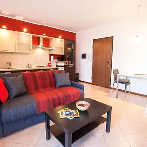  Appartamento Caseospitali - Casa I Giardini - Bilocale A Pochi Passi Dal San Raffaele